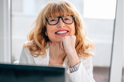 emotional intelligence customer service woman